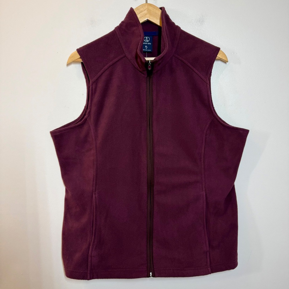 Lands End Womens XL Burgundy Fleece Vest Full Zip NWT Outdoor Hiking Layering